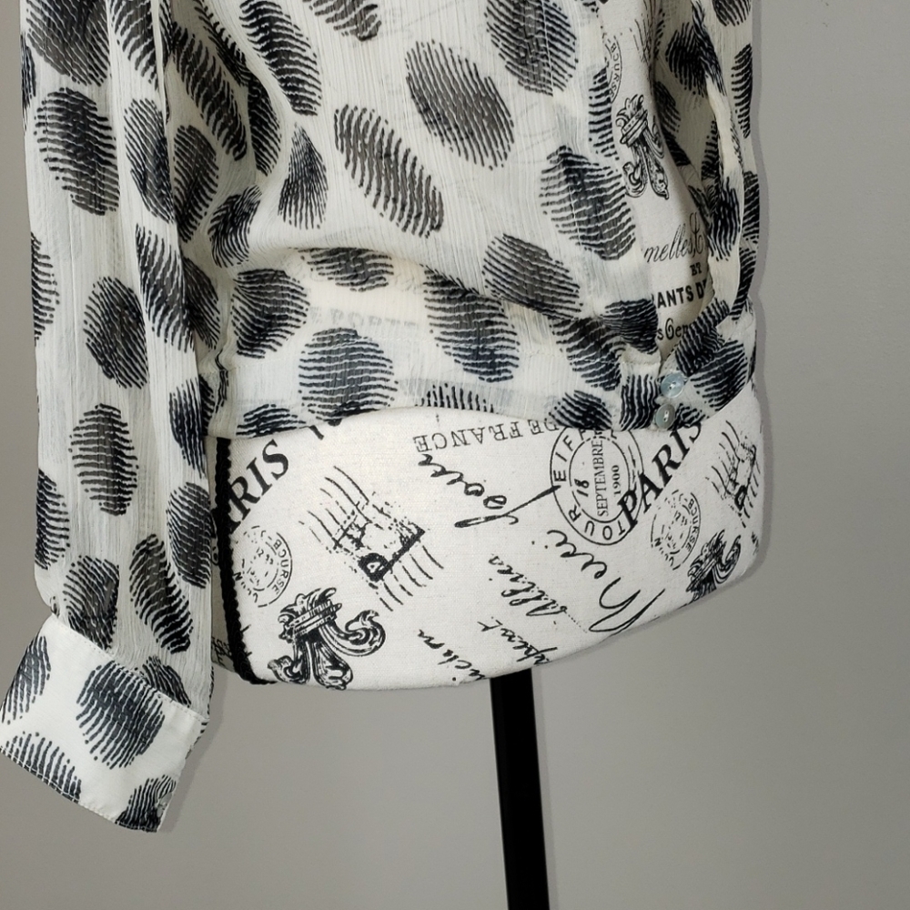 {Free Bird|Anthro} Long Sleeve Sheer Top Open Back - Picture 7 of 8